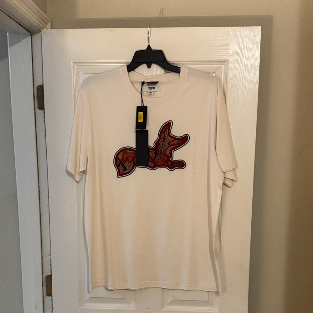 Akoo Cream T-Shirt with Red Graphic